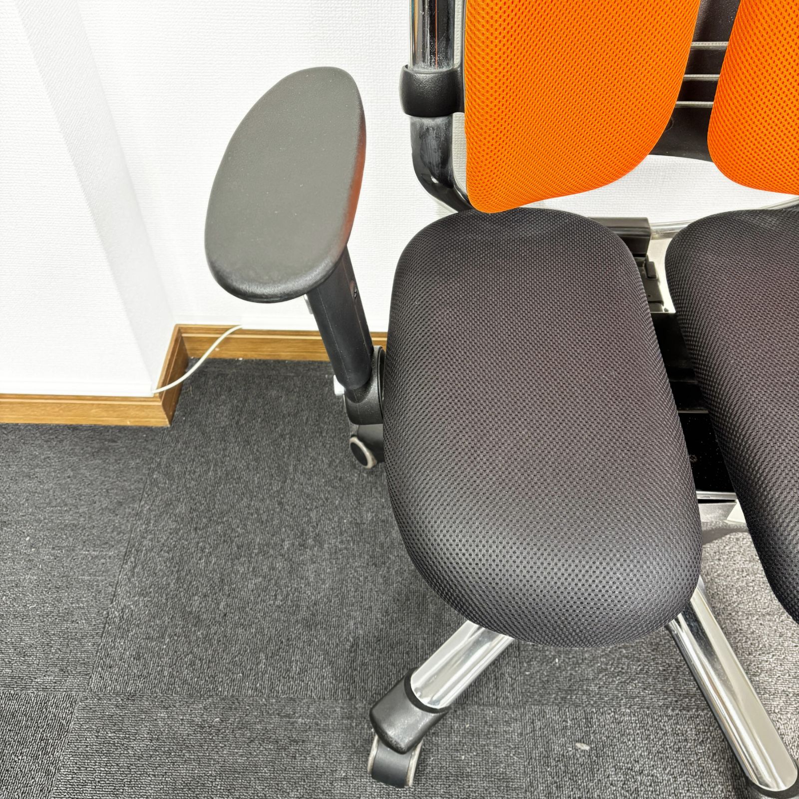  HARA CHAIRニーチェ 健康チェア クリエイター用椅子 オフィスチェア ワークチェア 椅子 チェア