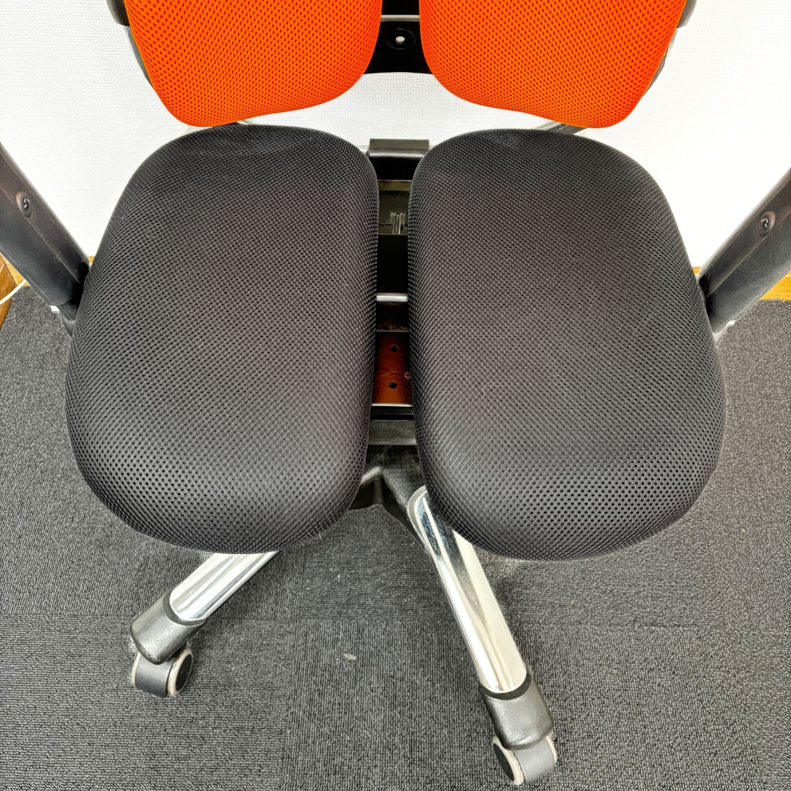 HARA CHAIRニーチェ