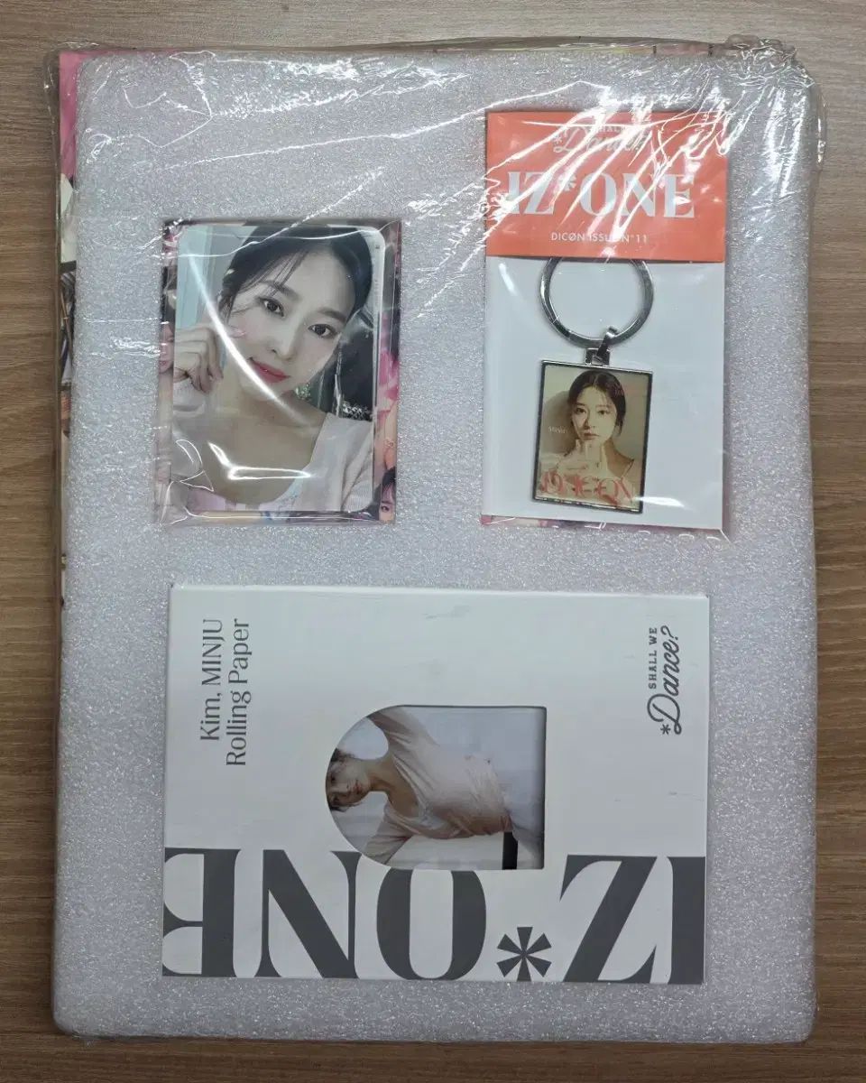 IZ*ONE Dicon ミンジュ 新品未開封 IZ*ONE キム・ミンジュ DICON 未開封 未開封の新品商品です 【公式通販】
