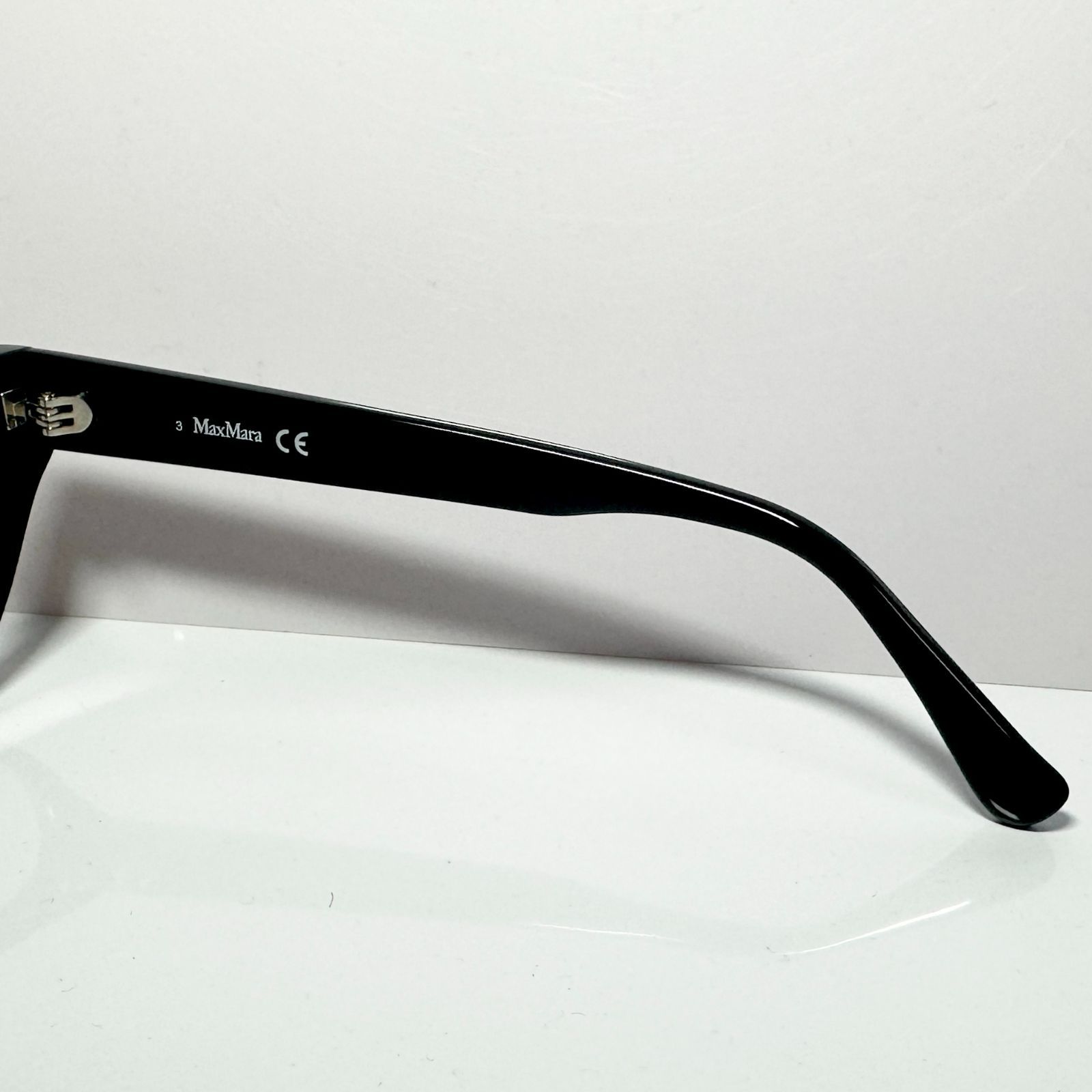  Max Mara メガネ MM 5054 V 001 マックスマーラ Cat型 イタリアブランド ケース クロス 説明書付 メガネ 小物