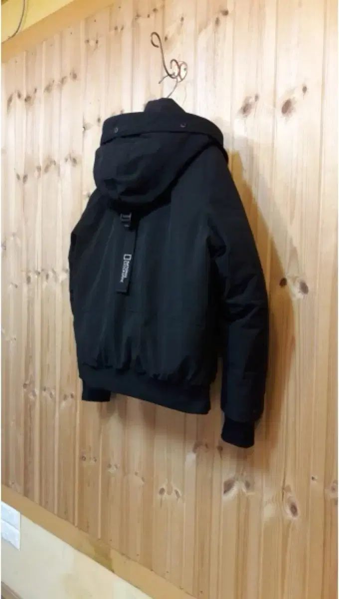 ナショナルジオグラフィック TARUGA ダウン