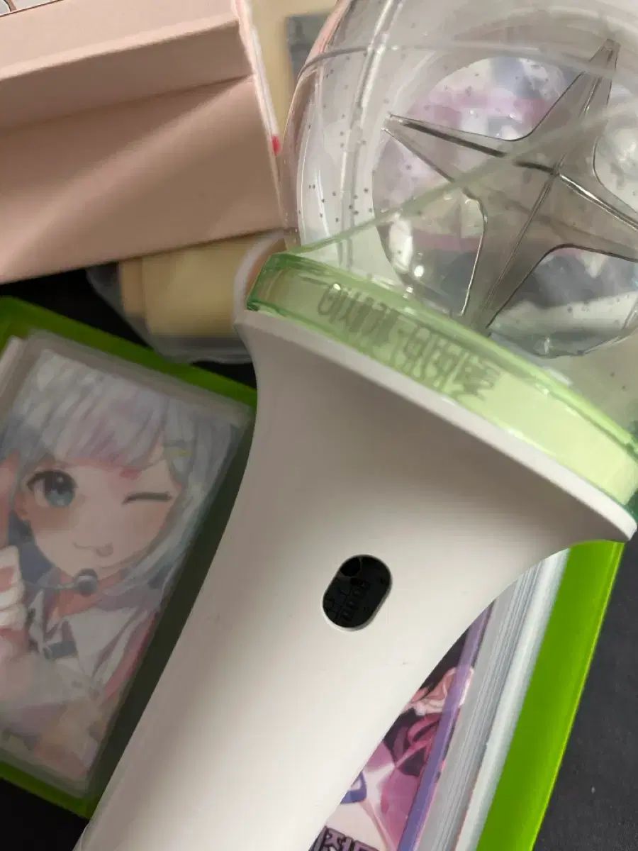 まとめ ISEGYE アイドル ペンライト スローガン トレカ