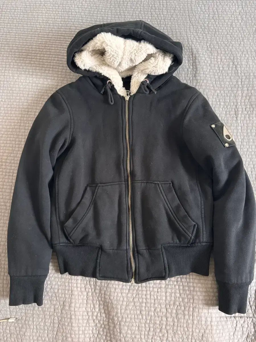 MOOSE KNUCKLES ムースナックルズ Bunny セーター レディース M