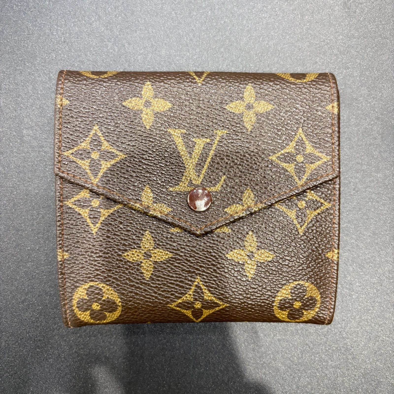 ルイヴィトン モノグラム 財布 B25120974