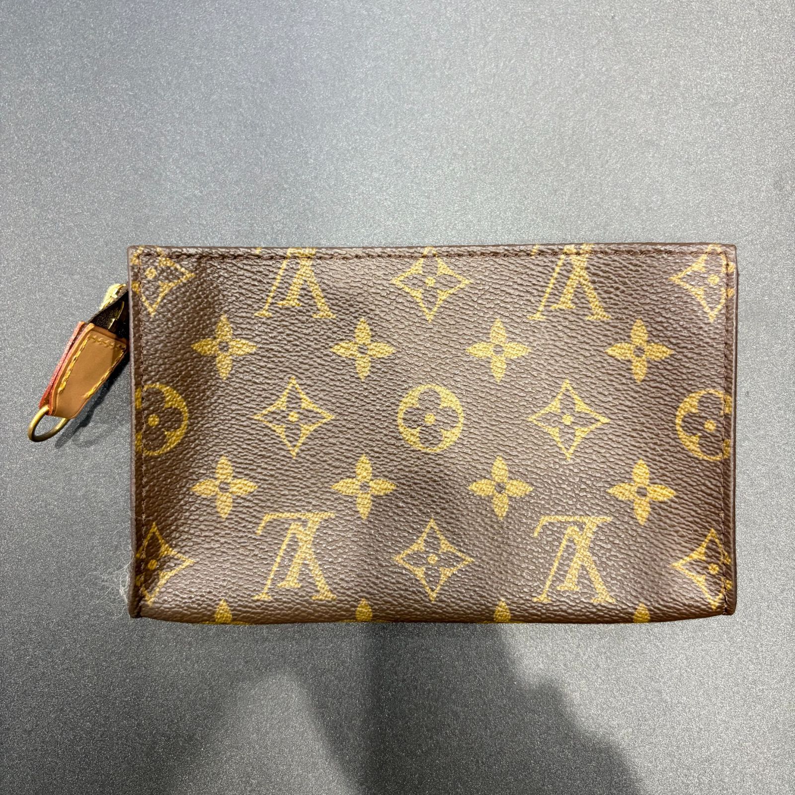 ルイヴィトン モノグラム バケット