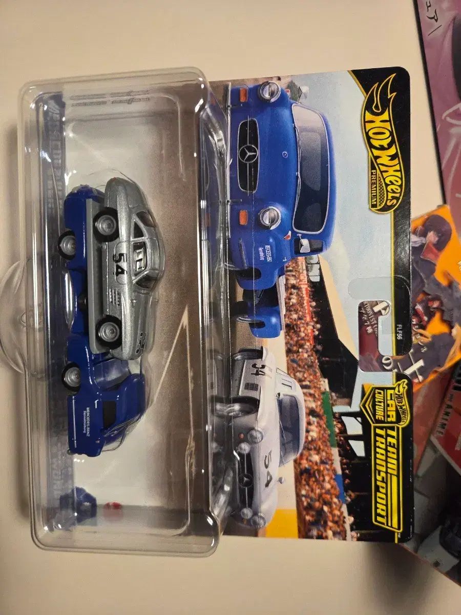 ホットウィール チーム トランスポート メルセデス ベンツ トラック