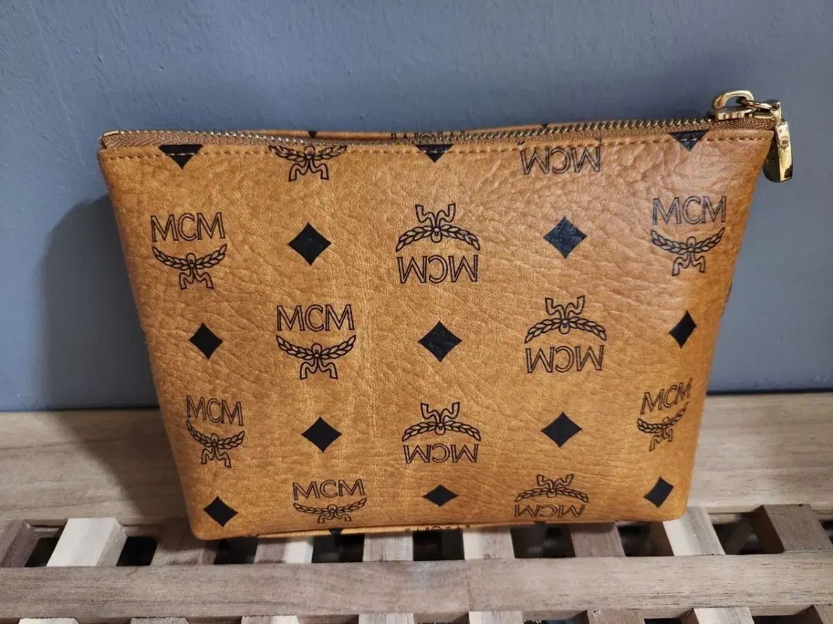 MCM レディース ポーチバッグ