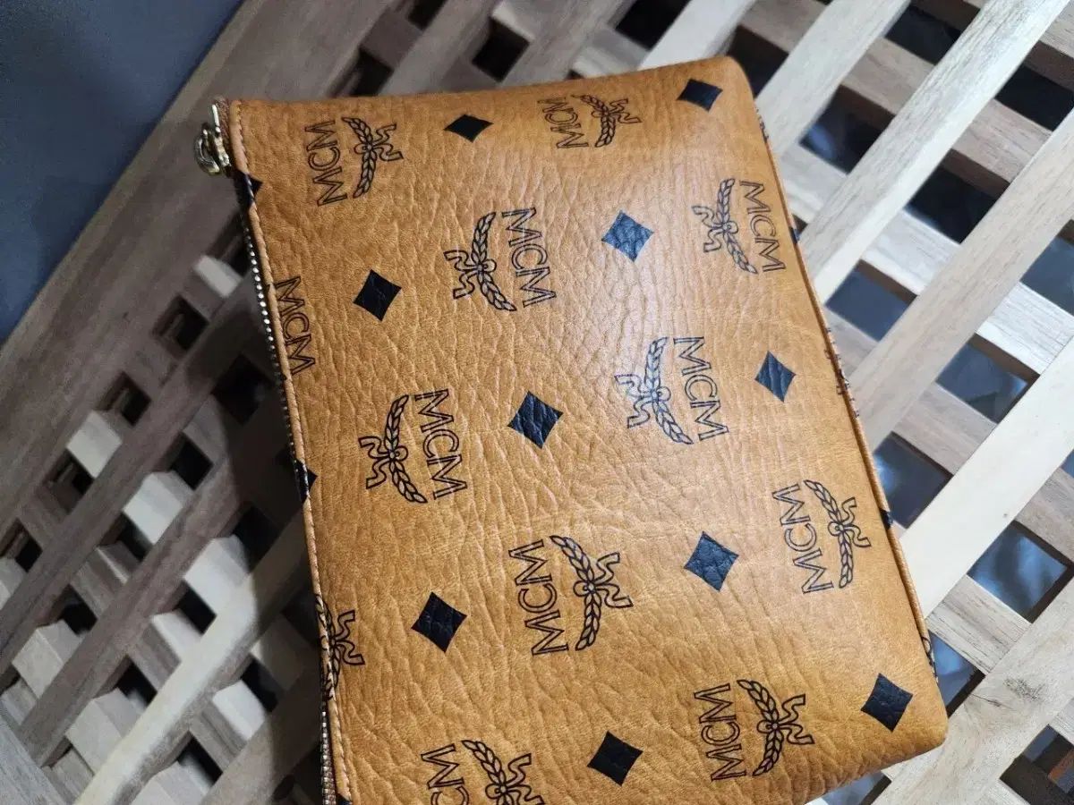 MCM レディース ポーチバッグ