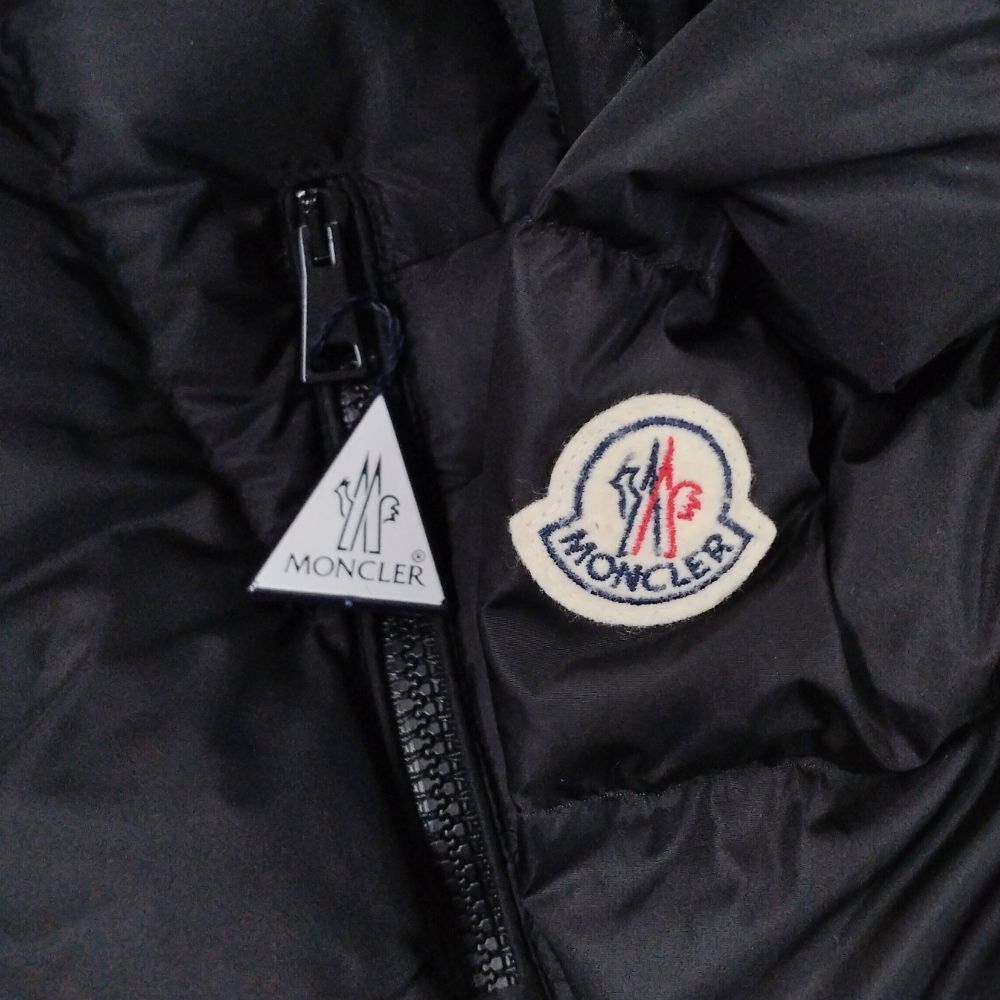 MONCLER モンクレール BETULA ベチュラ ダウンジャケット ブラック