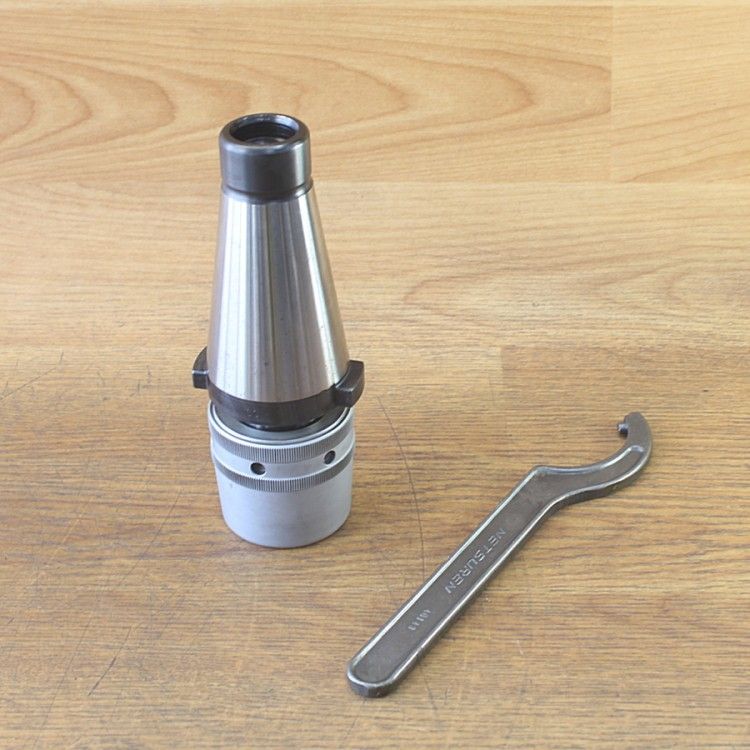 NIKKEN|日研 CA 50-32 ミーリングチャック ハンドル付き