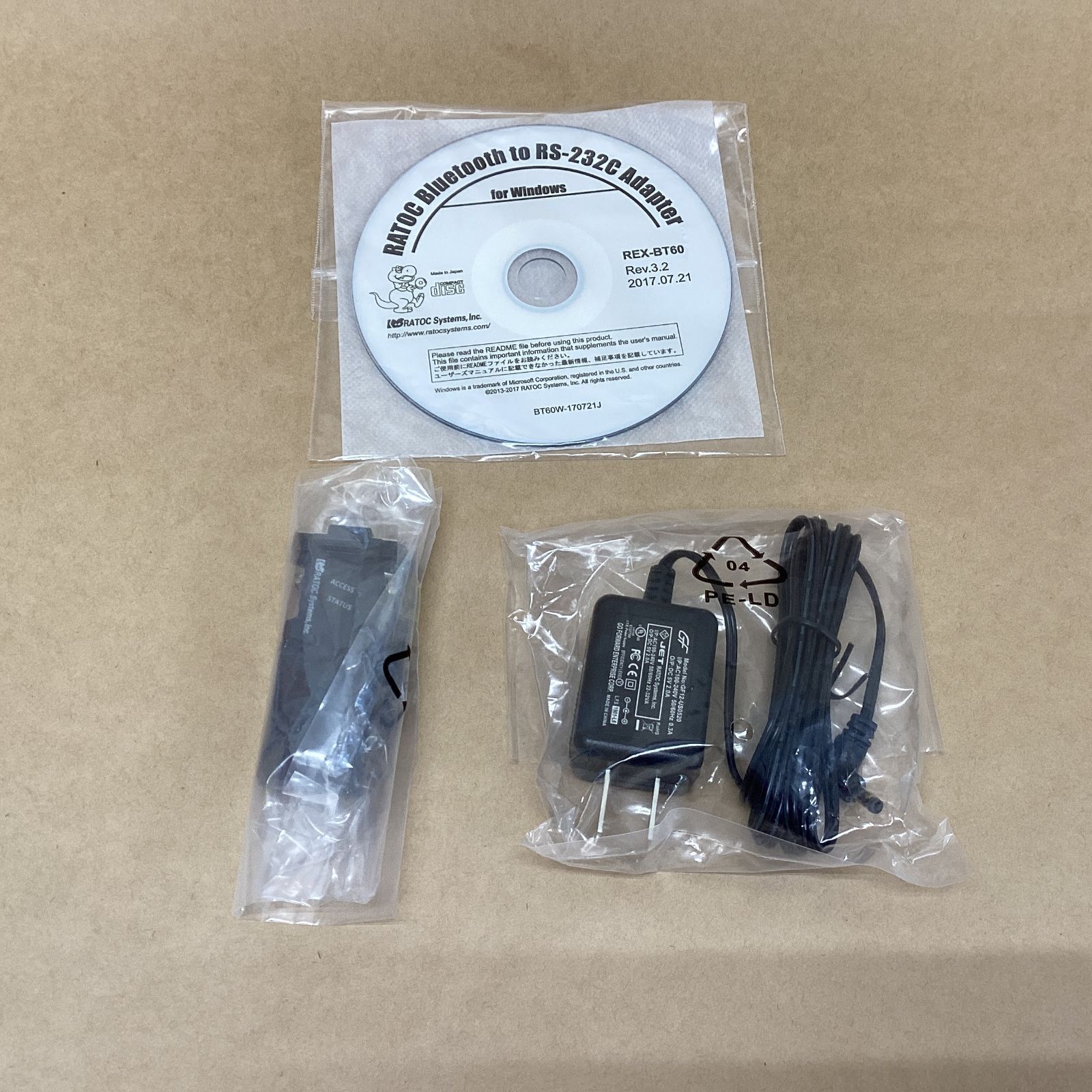 ♥品 入荷 ラトックシステム Bluetooth RS-232 C 変換アダプター REX-BT 60 1台ごとの価格