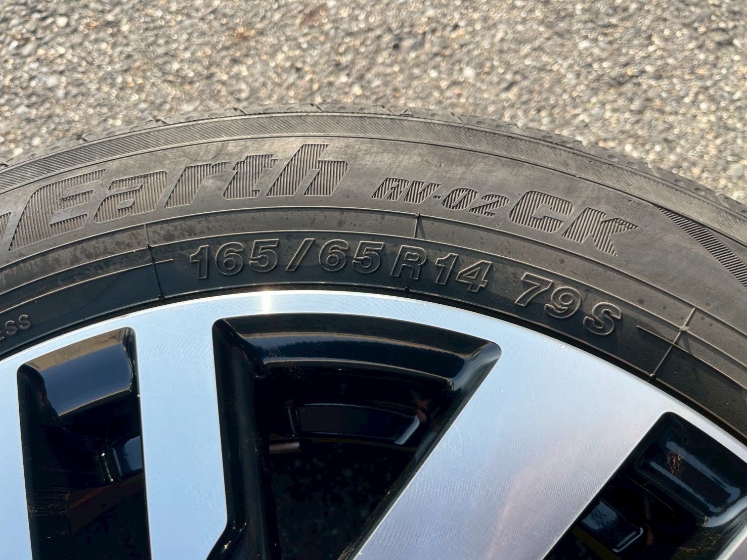  2511 141 05 ルーミー タンク ダイハツ アルミ ホイール 14インチ 165 65 R 14 5 J 35 PCD 100 4 H バブ径約54 mm 14インチ タイヤ ホイールセット