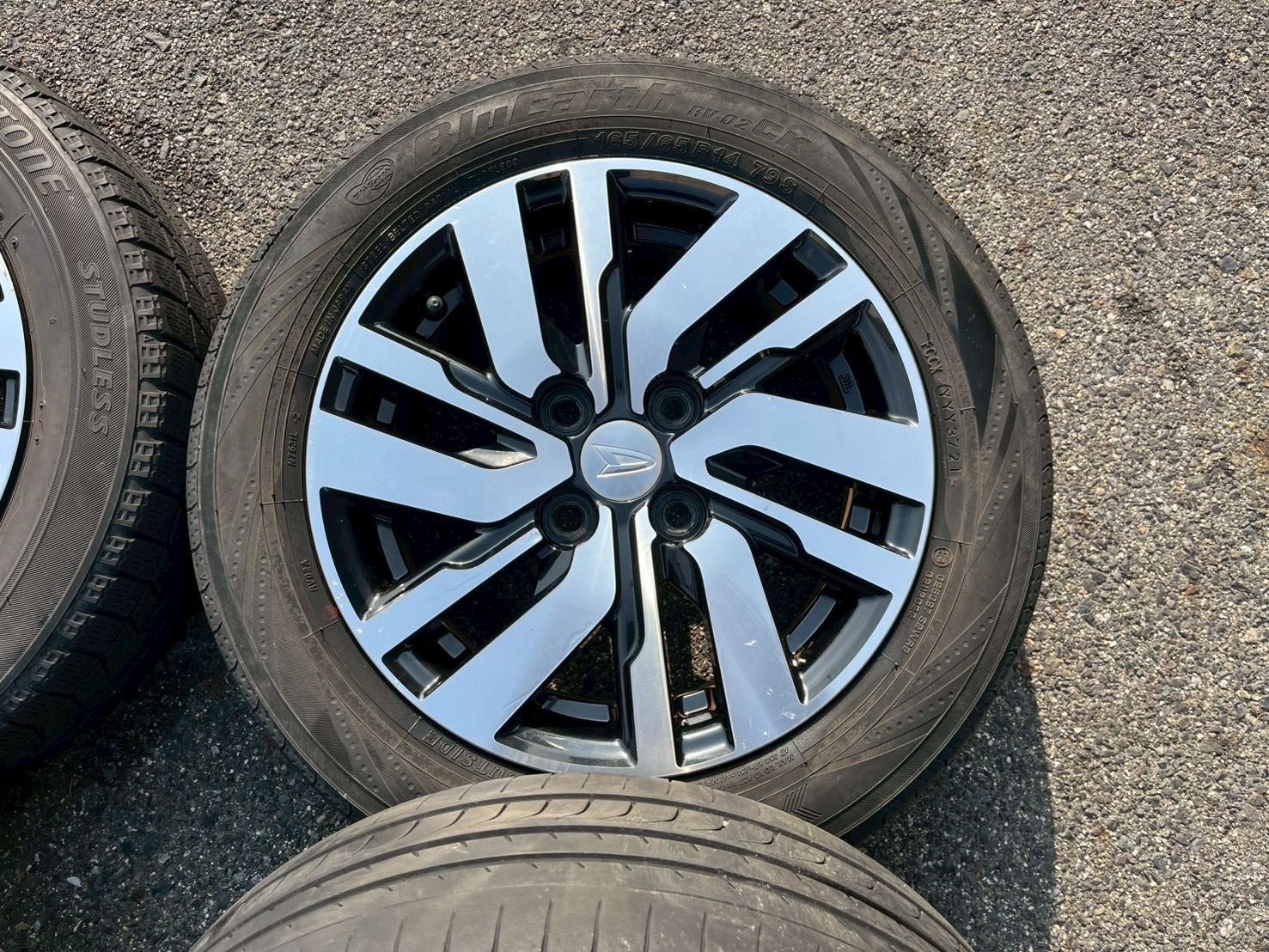 2511 141 05 ルーミー タンク ダイハツ アルミ ホイール 14インチ 165 65 R 14 5 J 35 PCD 100 4 H バブ径約54 mm