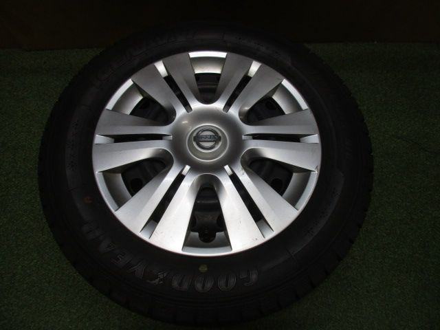 み 日産 スチール セレナ 195 65 R 15 スタッドレスタイヤ４本SET C 25 26 27