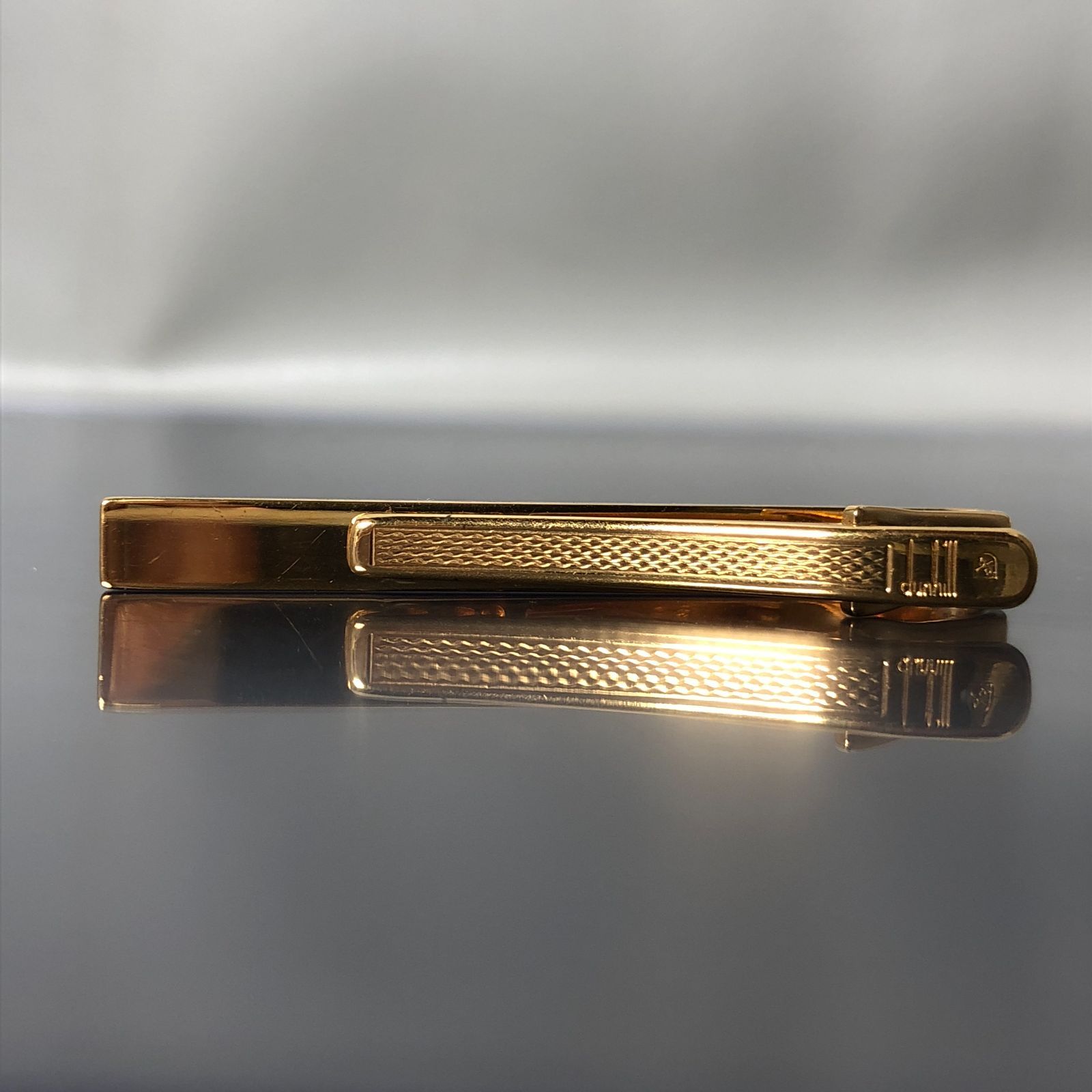 Dunhill ダンヒル ロゴ ネクタイピン タイピン ゴールドカラー