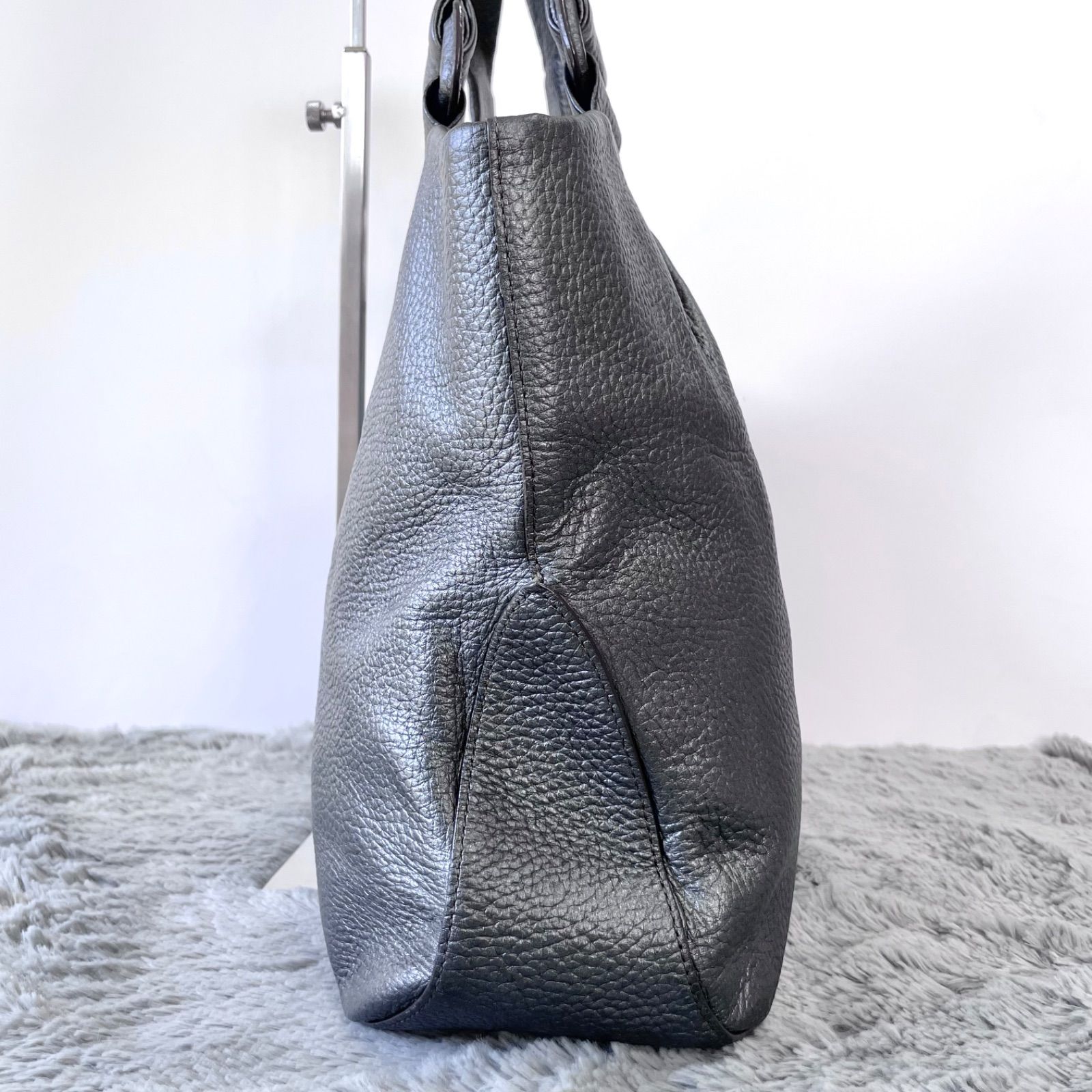 極美品✨GRES グレ トートバッグ ハンドバッグ シュリンクレザー シボ