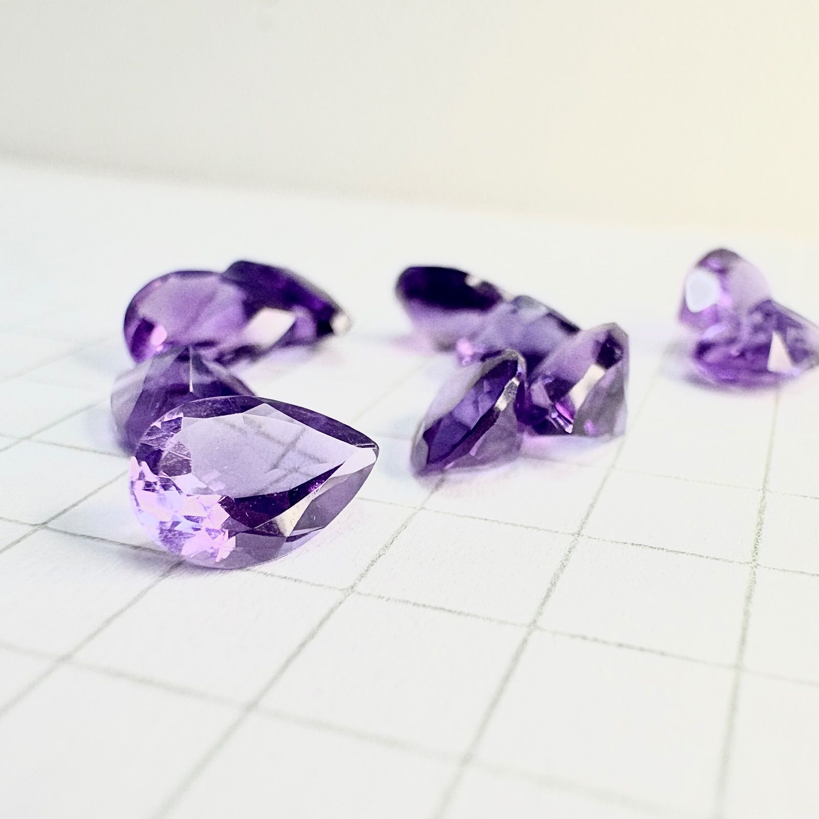 宝石質アメジスト》ペアシェイプファセットカット7×5mm ルース しずく