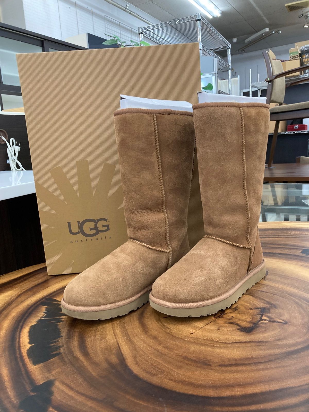 UGG アグ N 5815 クラシック トール シープスキン ムートン ブーツ ブラウン 24 cm 衣料品