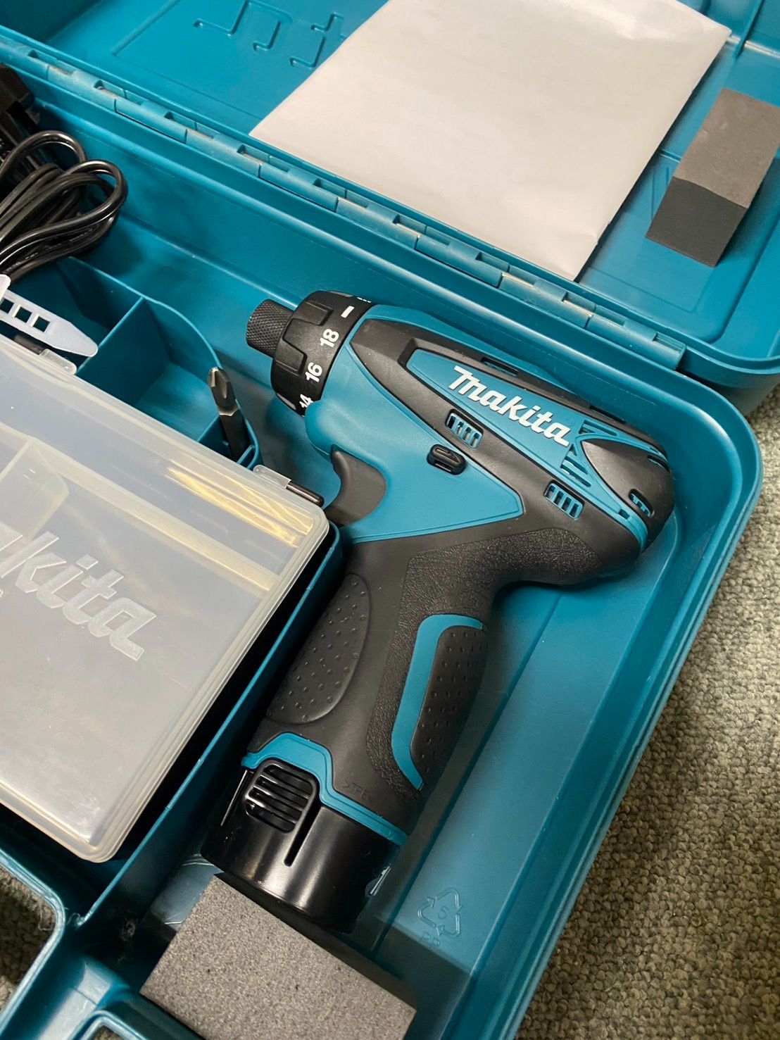 makita 充電式ドライバドリル 充電器 バッテリー マキタ 電動工具 インパクトドライバー 稼働 mt 120502