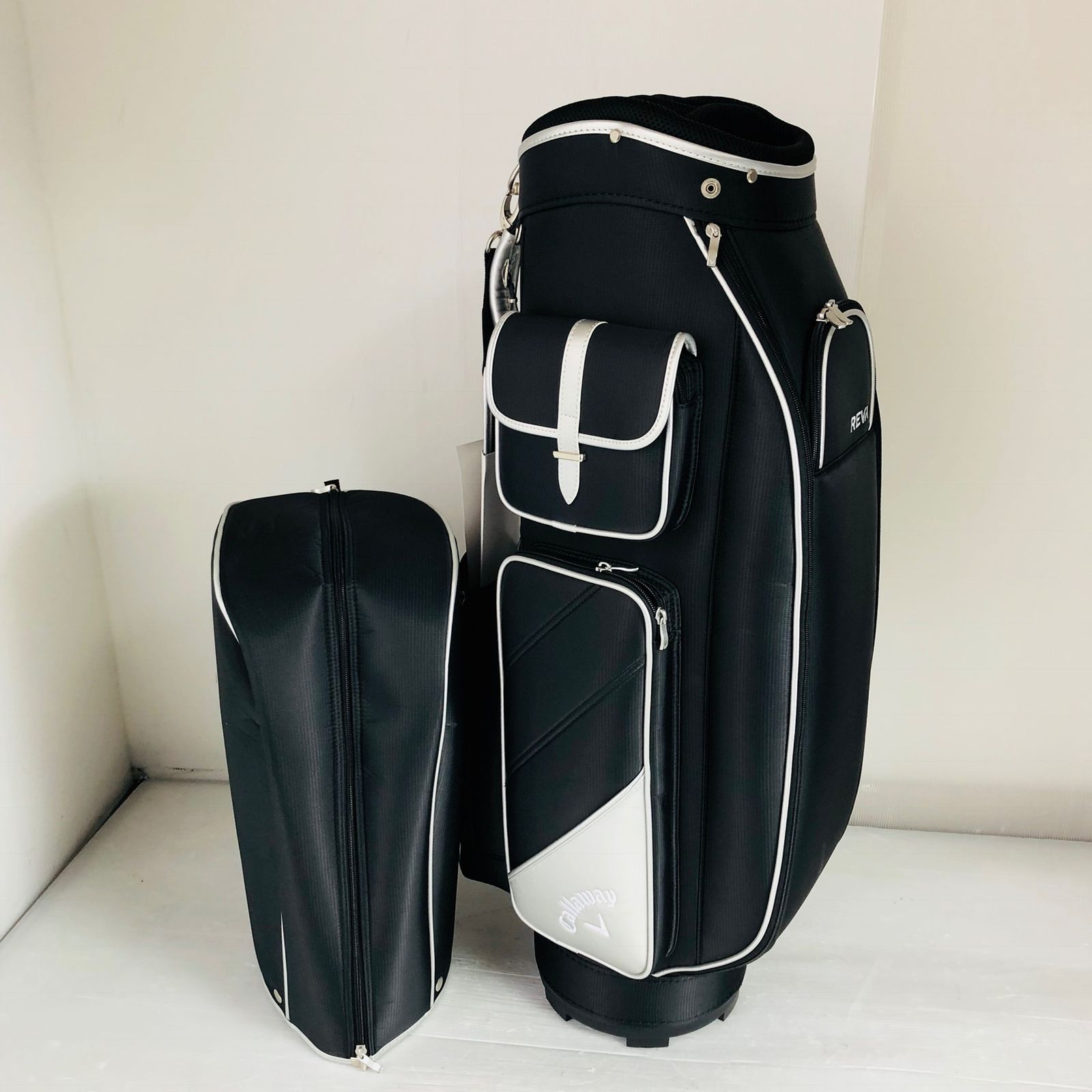 【中古美品】Callaway reva ゴルフバッグ キャディバッグ 新品未使用品 Callaway キャロウェイ REVA レバ 8.5型 ブラック