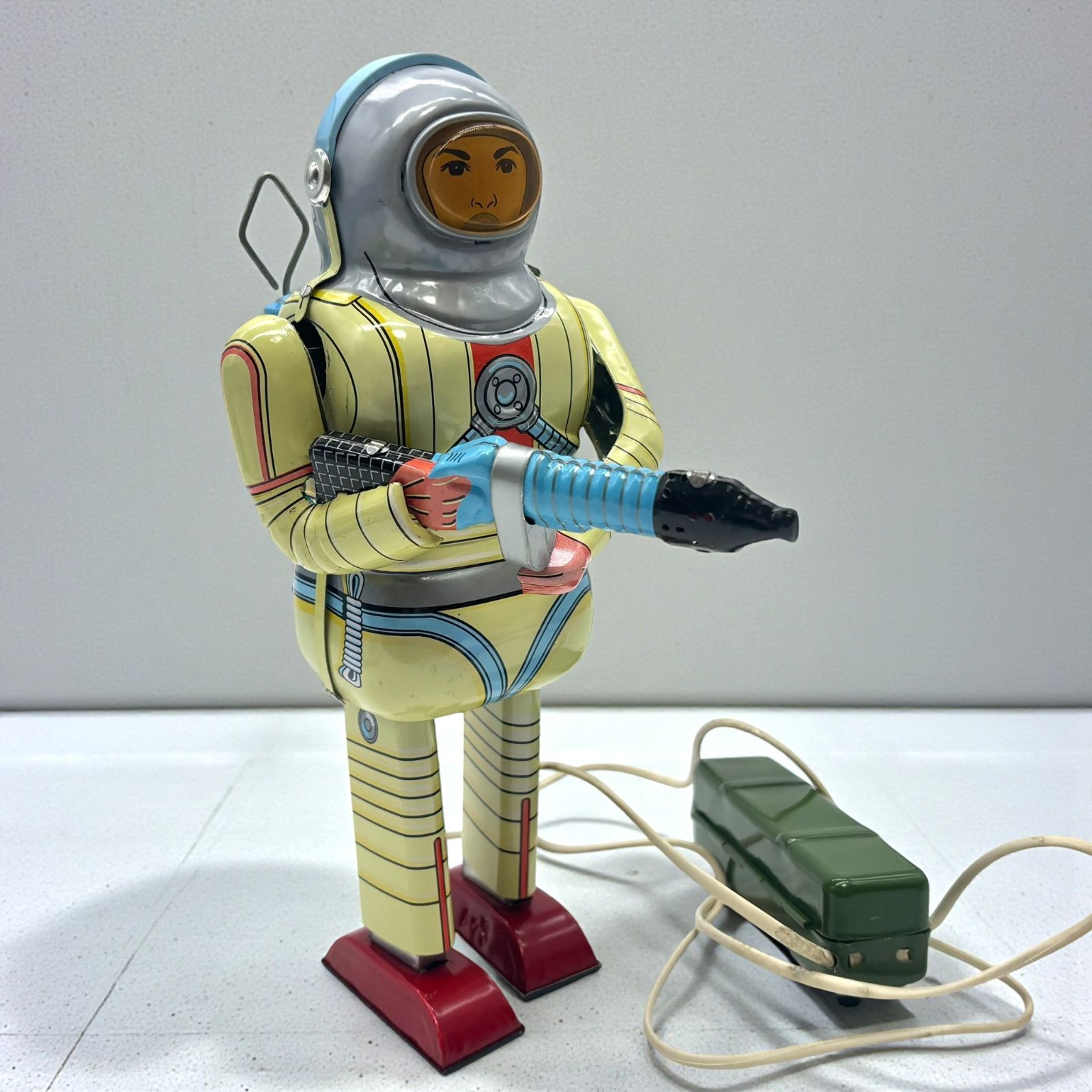 Schylling SPACE MAN スぺースマン 2000 電池駆動 ロボット