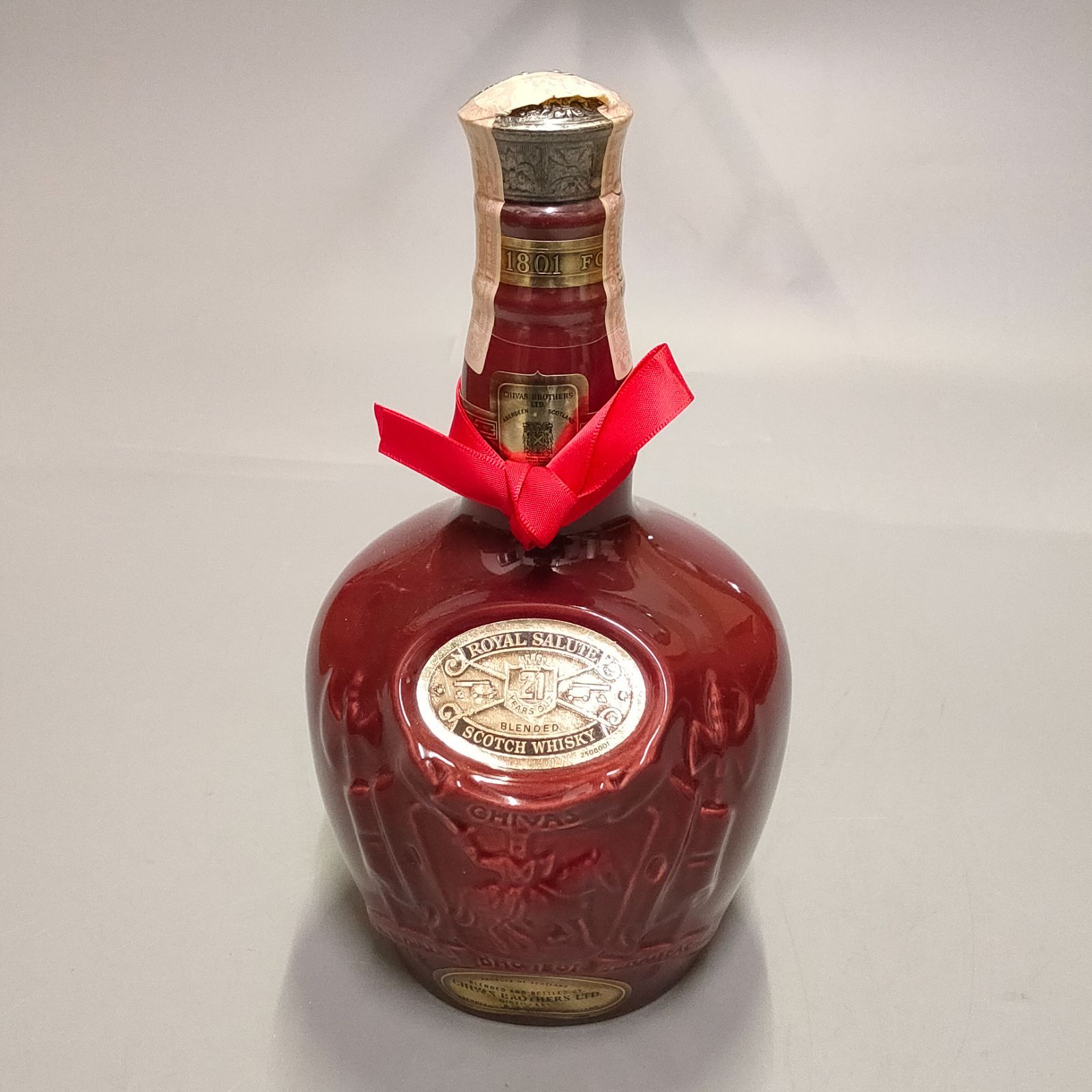 ロイヤルサルート 21年 700ml 未開封品 - メルカリ