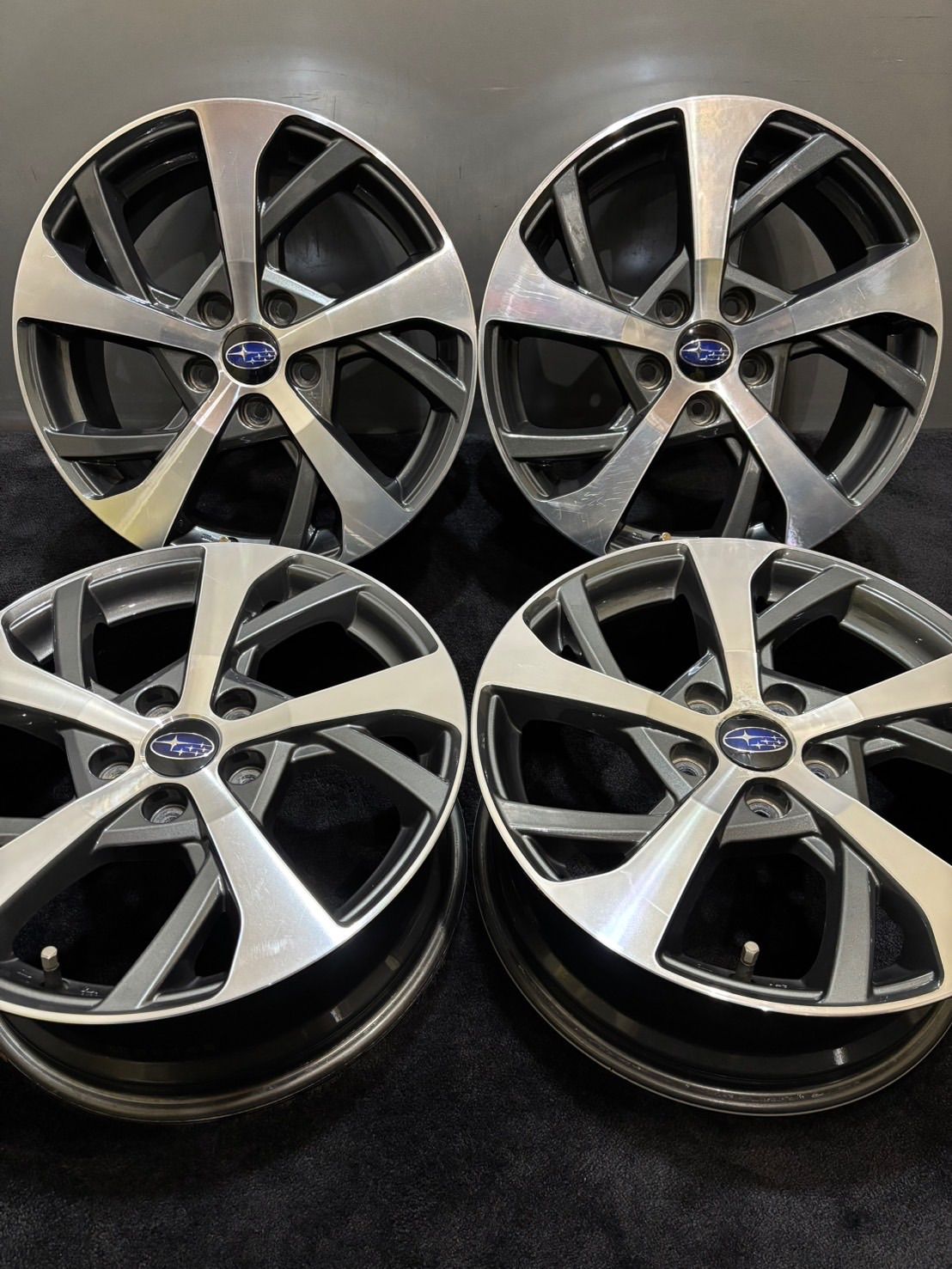 ☆スバル SKフォレスター 純正 OP 17インチ 7J +48 114.3 5H アルミ