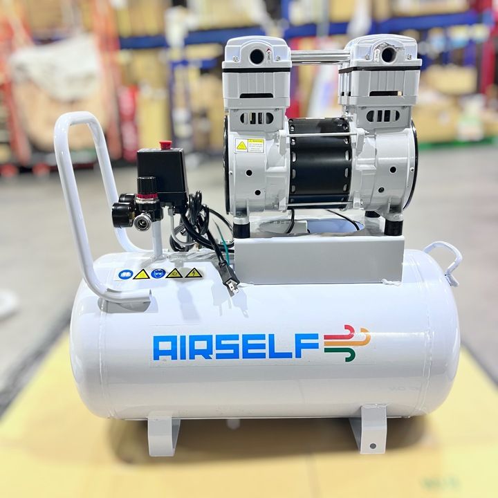 AIRSELF エアーコンプレッサー 50 L ホワイト
