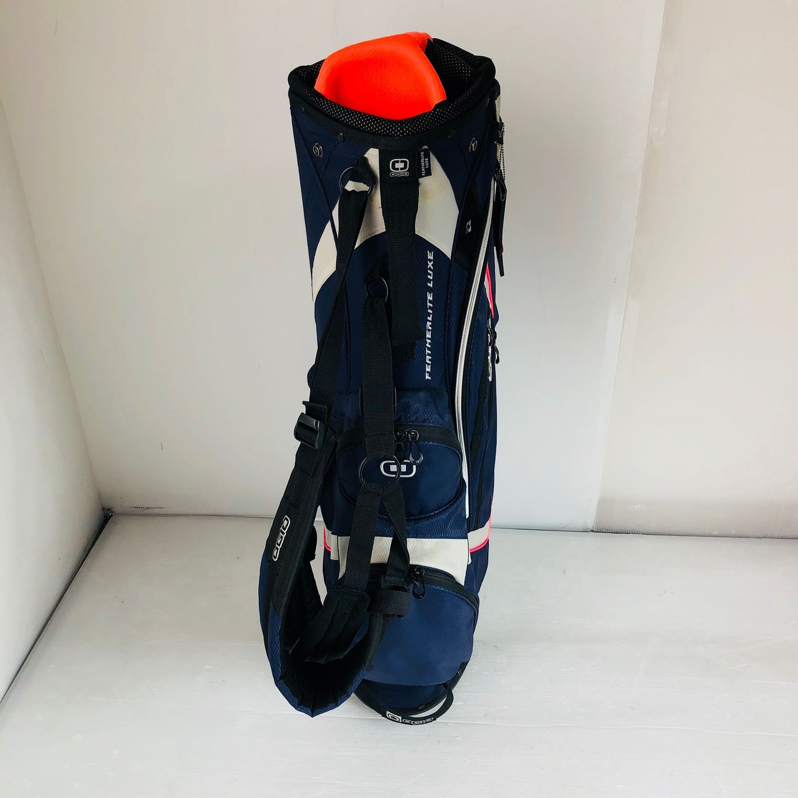 OGIO☆オジオ☆WOODE HYBRID☆10型☆軽量☆美品☆スタンド(NV) OGIO