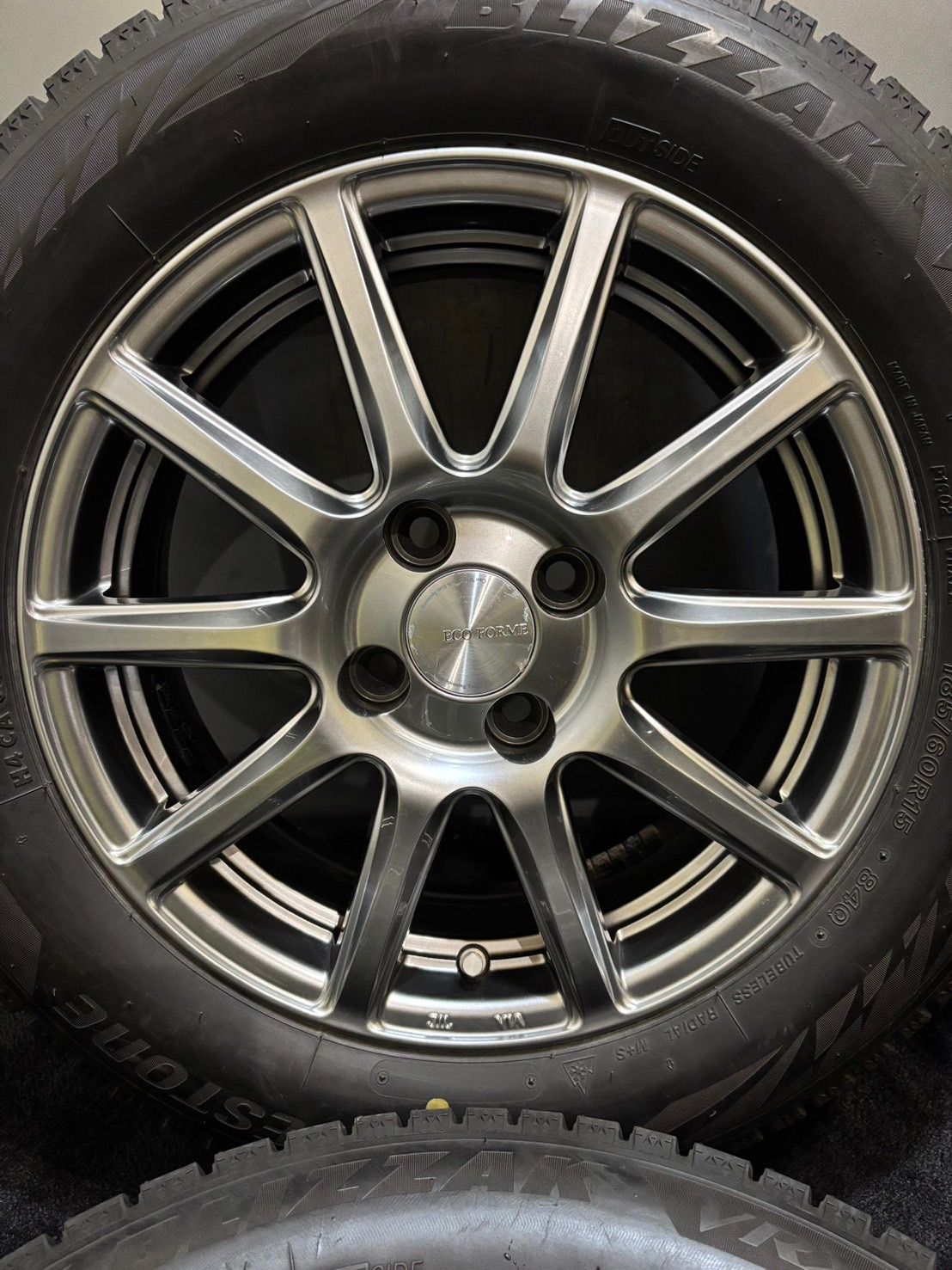 165 65 R 15 185 60 VRX 2 19年製 15インチ 5 J 39 38 100 4 H スタッドレス 4本 ルノー トゥインゴ L 64