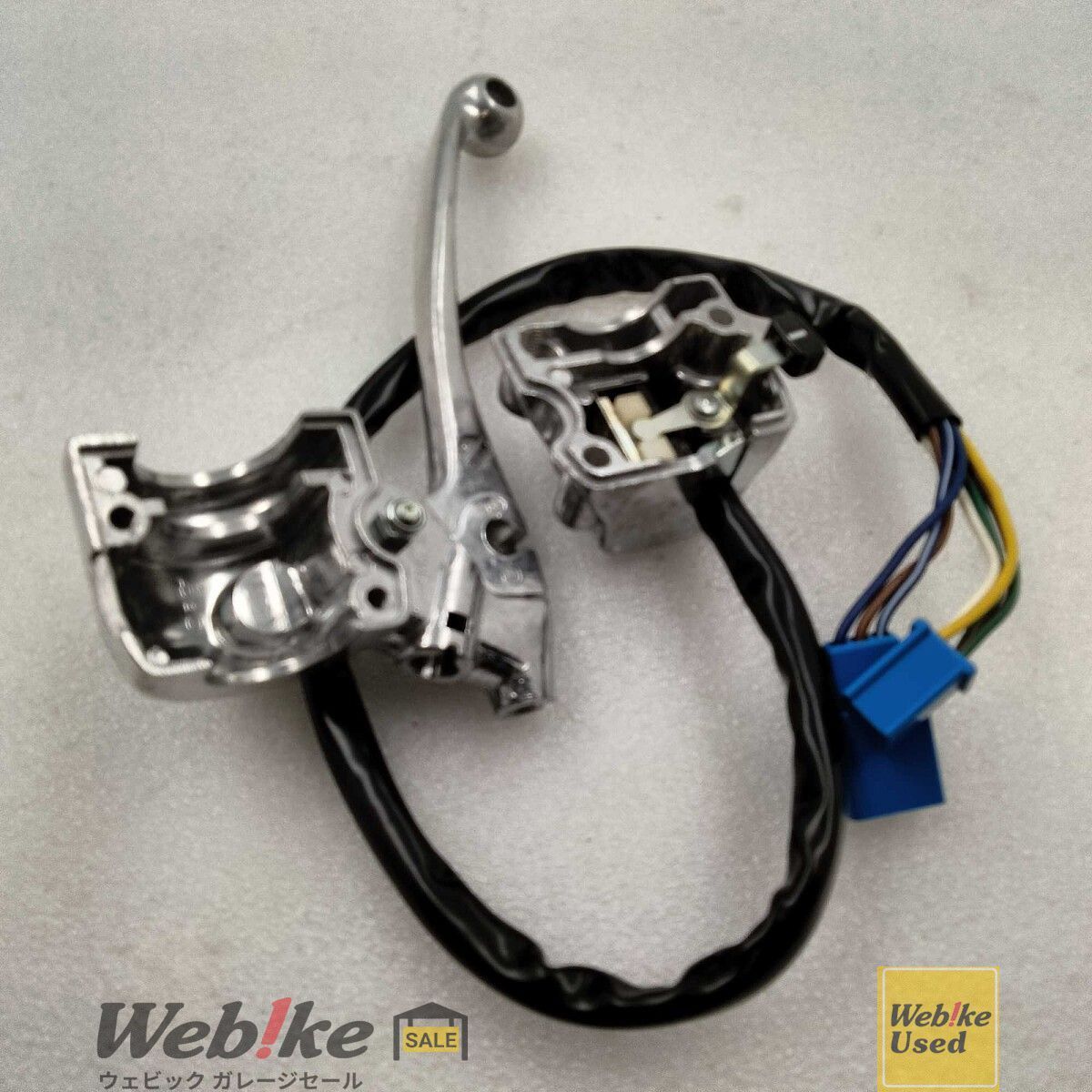 ヤマハ純正中古パーツ ライトオンオフスイッチ + ブレーキレバー 2T5