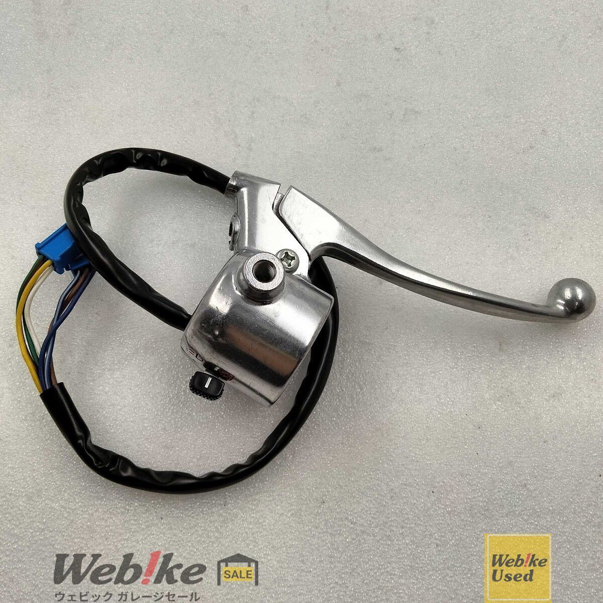 ライブ写真「4」 ヤマハ純正中古パーツ ライトオンオフスイッチ + ブレーキレバー 2T5