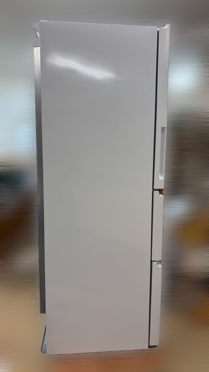 未使用級・動作確認済・2024年製】Hisense ハイセンス ノンフロン 冷凍