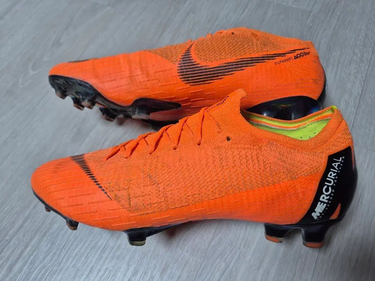 NIKE マーキュリアル ベイパー 12 エリート FG サッカーシューズ ランニング