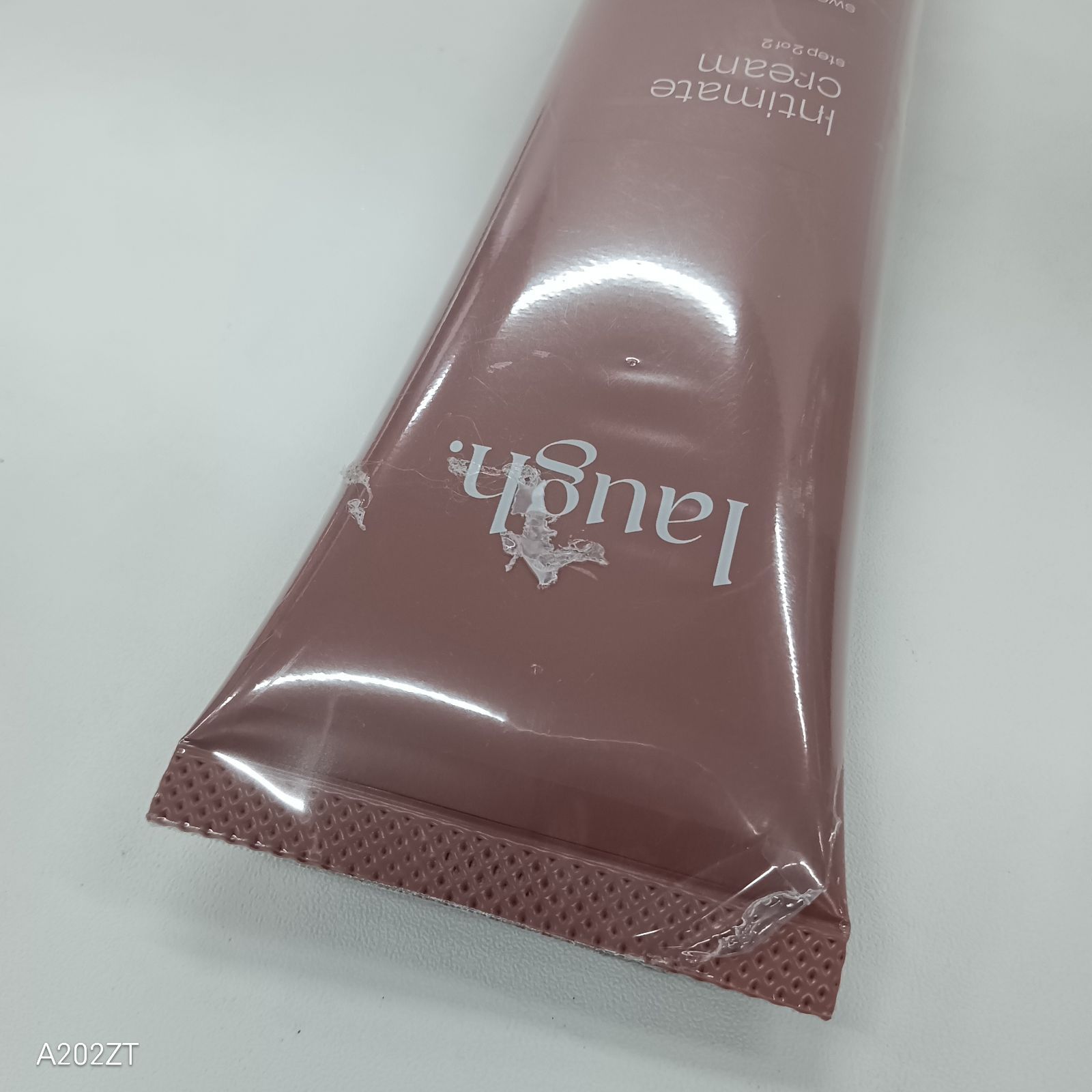 F2144 laugh. ラフドット インティメイトクリーム スイートブーケ 75g