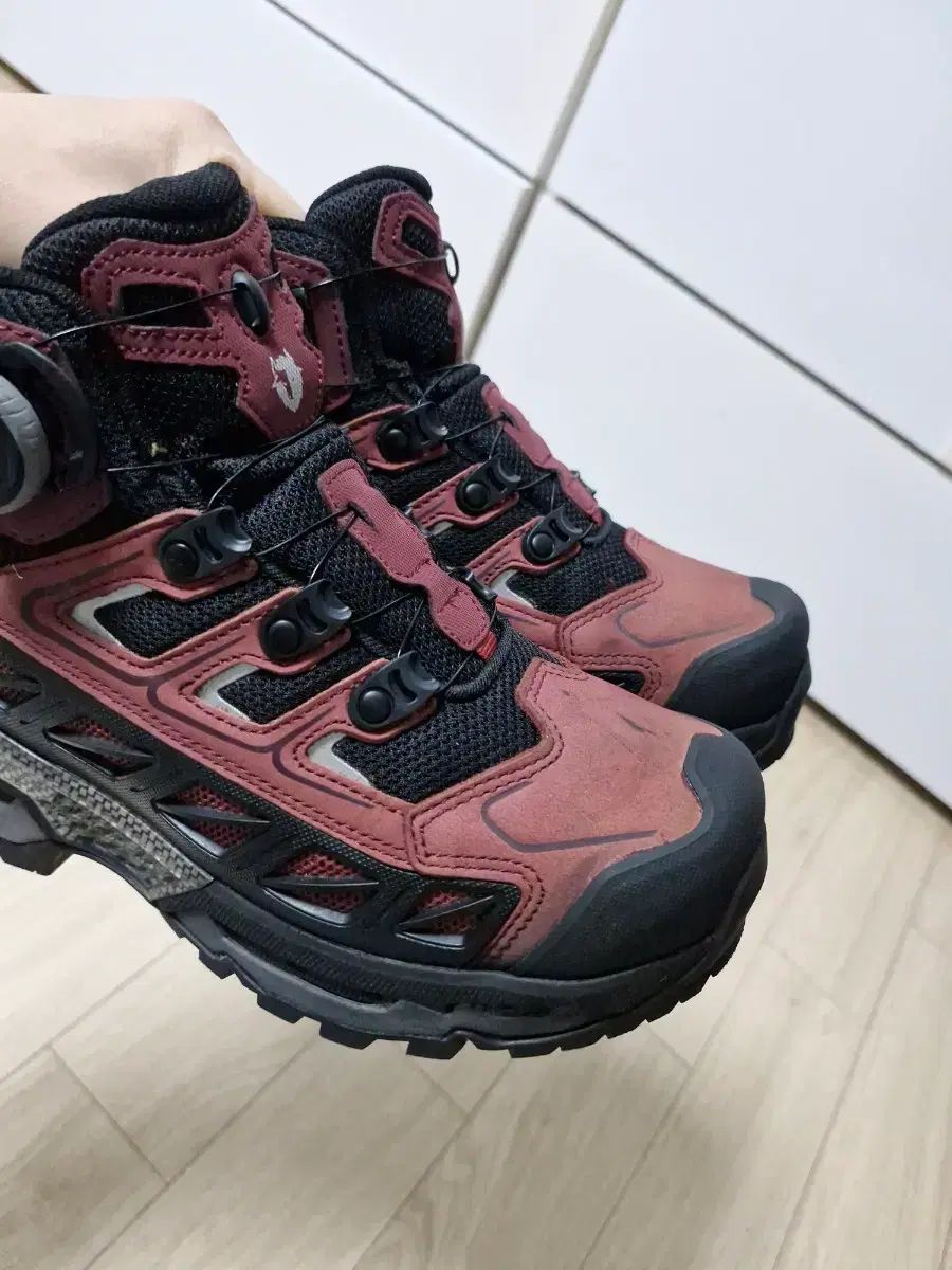  235 mm ブラックヤク ゴアテックス サン SAN 登山靴 トレッキングシューズ アウトドアシューズ