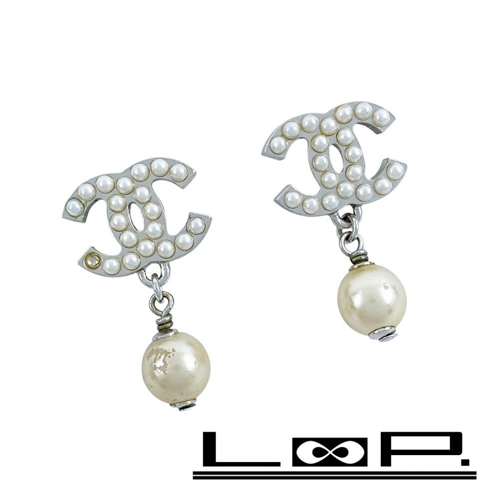 【美品】　シャネル　シルバー　パール　ピアス シャネル □美品□ ココマーク フェイクパール ピアス アクセサリー