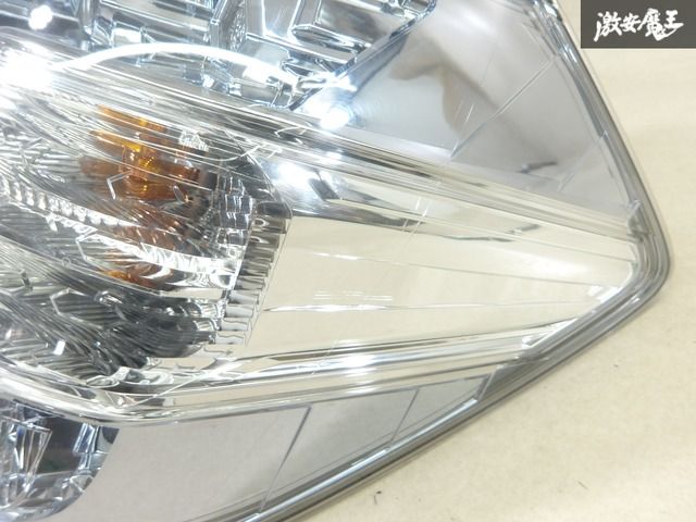 ホンダ 純正 GP2 フィットシャトル LED テールライト テールランプ 右