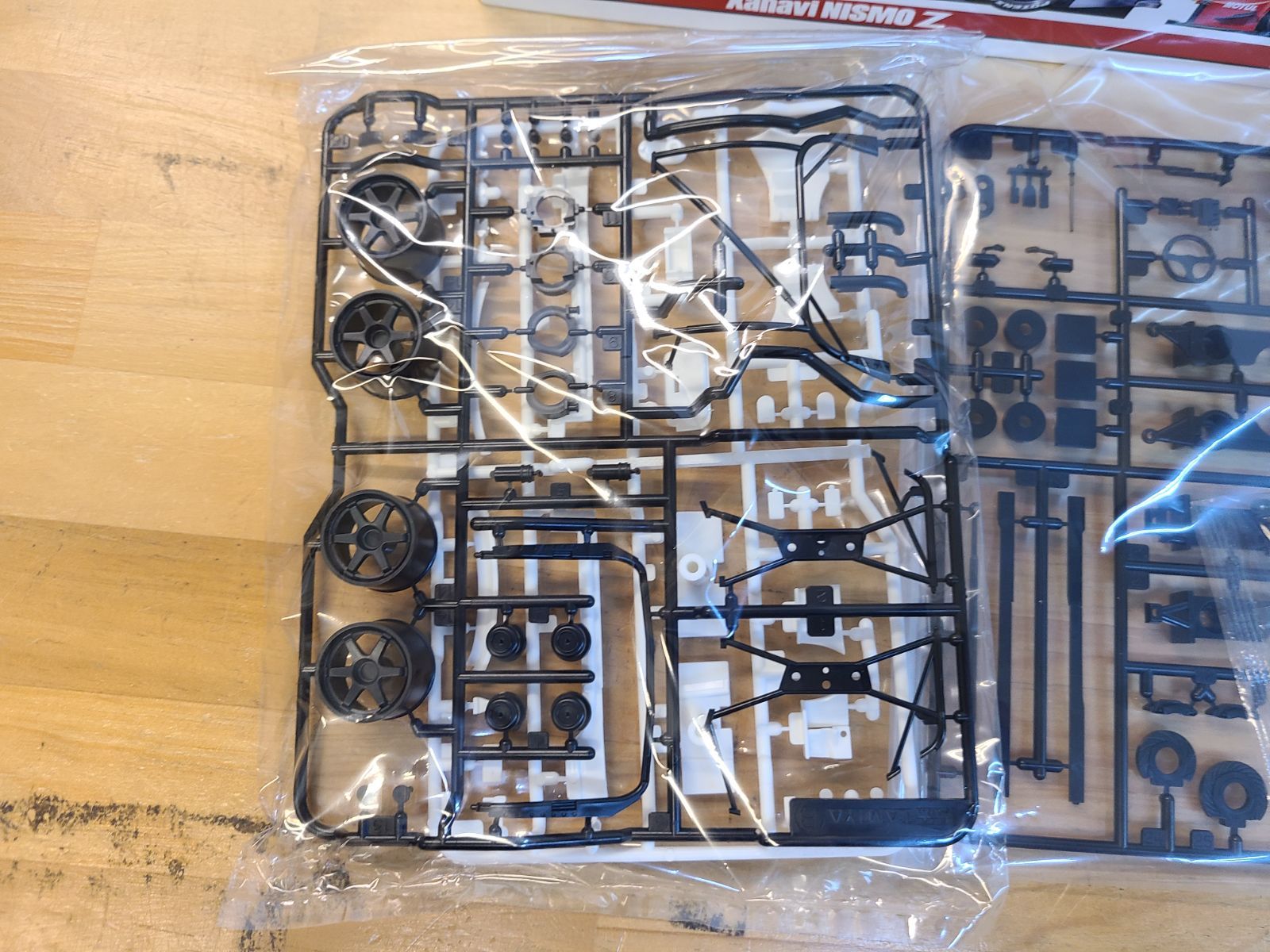 絶版入手困難タミヤtt-01ザナヴィニスモZ未組み立て社外パーツ付き 絶版入手困難タミヤtt-01ザナヴィニスモZ未組み立て社外パーツ付き