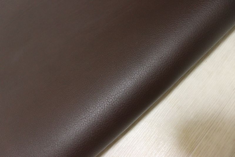 ダークブラウン 200 ds ヌメ革 牛革 イタリア レザー スムース加工 はぎれ 一枚革 レザークラフト 革 皮 本革 diy 生地 材料