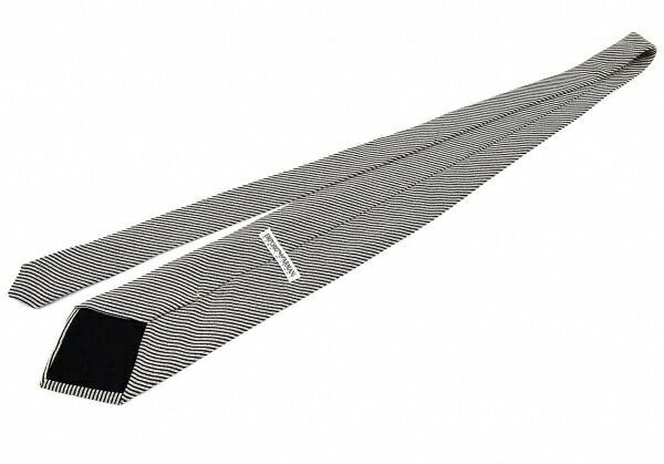 エンポリオアルマーニEMPORIO ARMANI 斜めストライプネクタイ アイボリー