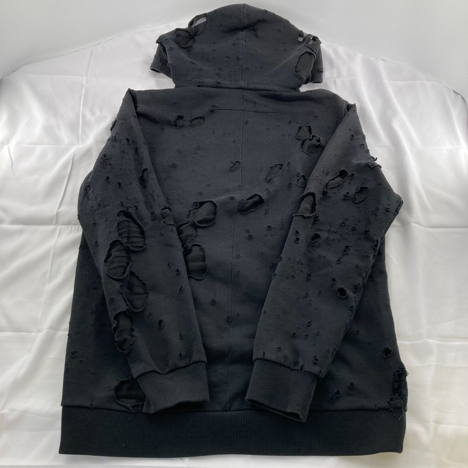 GIVENCHY(ジバンシィ) 15AW プルオーバーデストロイパーカー