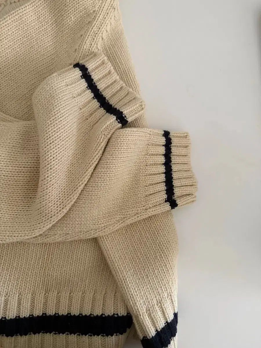 Urbanic30 ショップ ハリー タートルネック ニット ハリー