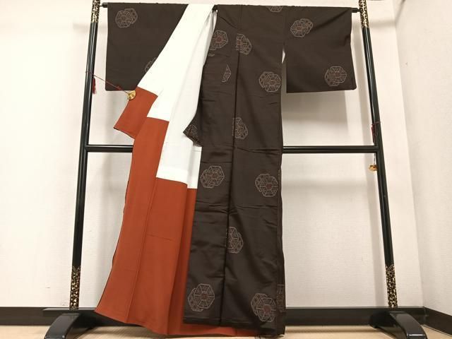  平和屋着物 本場大島紬 亀甲花文 正絹 ph 紬 着物