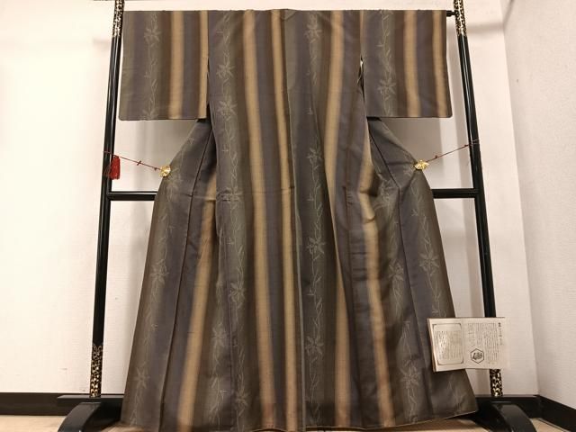 平和屋着物 結城紬 奥順 はたおり娘 100亀甲 花間道 しおり付 正絹 ph