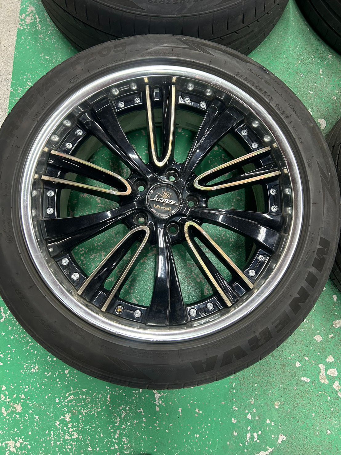 Kranze クレンツェ Vorteil 19インチ 8 5 J 36 PCD 114 3 MINERVA F 205 245 45 ZR 19 サマータイヤ ホイール4本セット