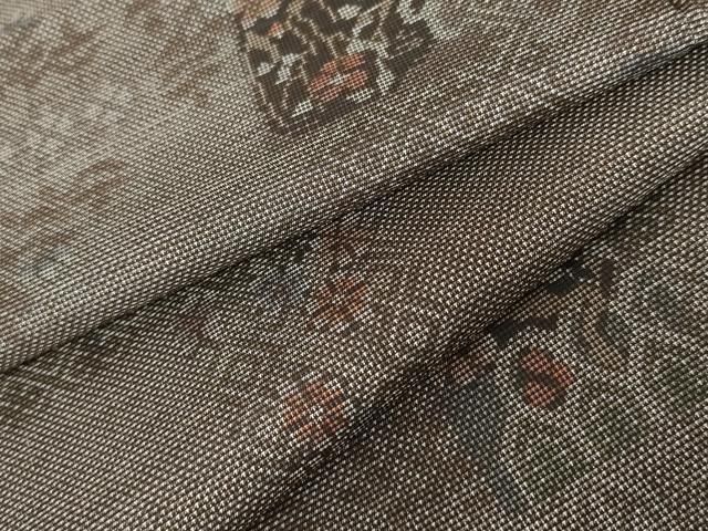 平和屋着物 本場大島紬 カタス9マルキ 泥染め 色紙重ね吉祥花文 正絹 cs