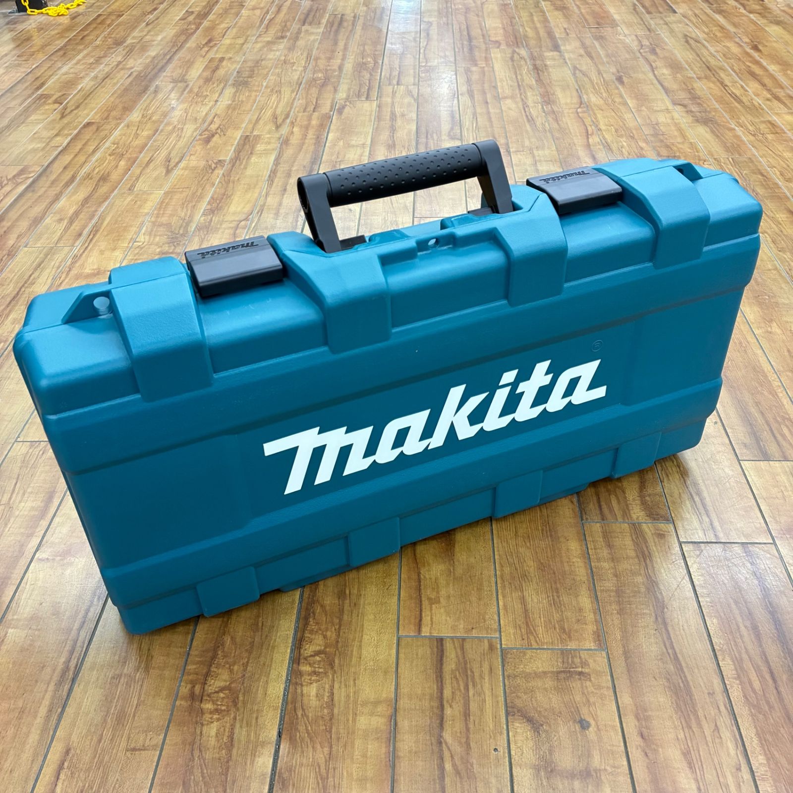 マキタ makita 40 Vコードレスレシプロソー