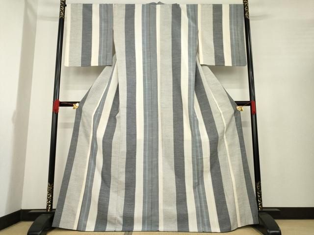 平和屋着物●上質な紬 亀甲柄 間道 正絹 ck