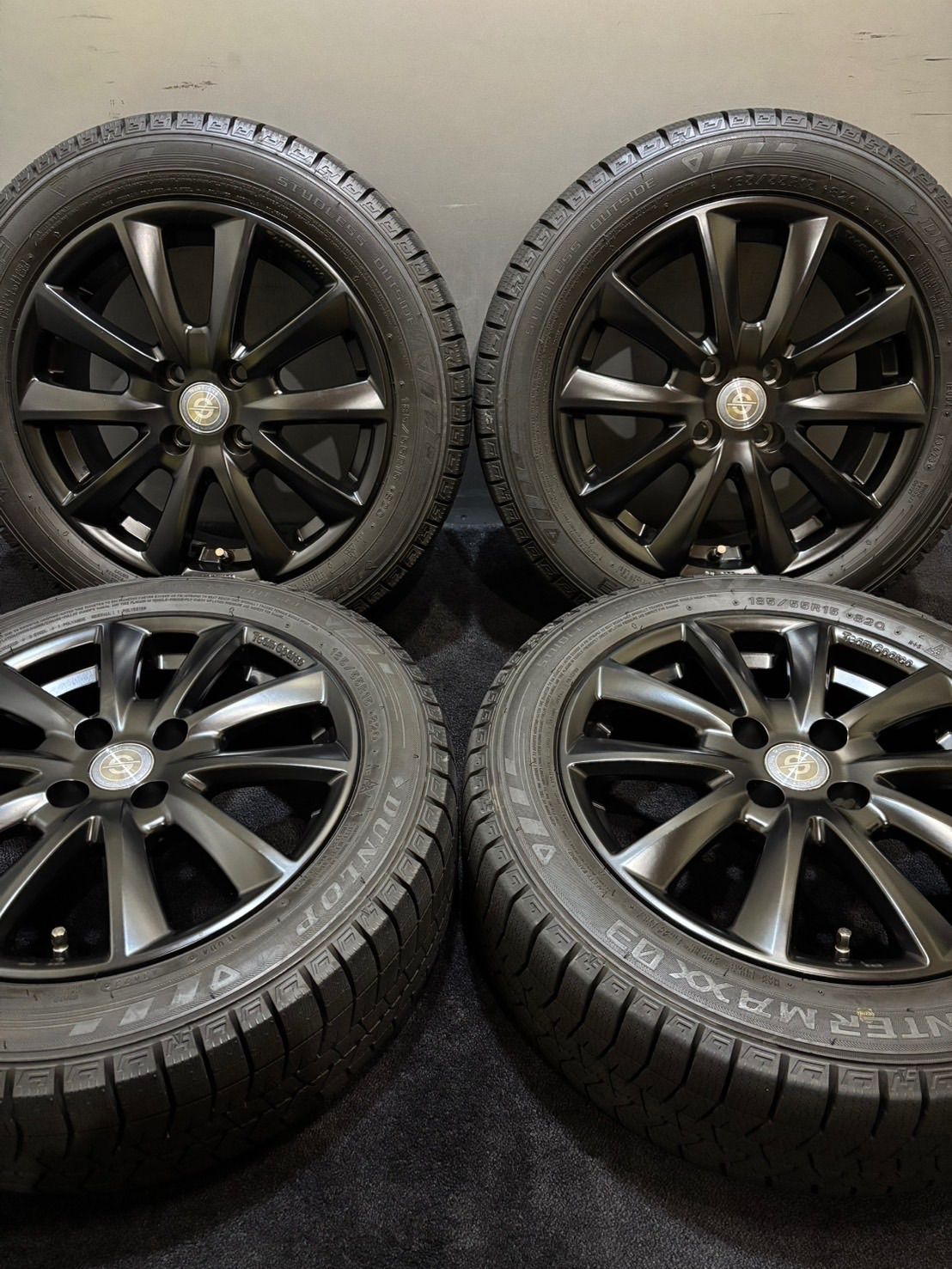 185 55 R 15 DUNLOP WINTER MAXX 03 23年製 TeamSparco 15インチ 6 J 35 98 4 H スタッドレス 4本 フィアット アバルト 南3 L 68